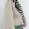 GLORIA SCARF - DAISY PRINT - Image 10